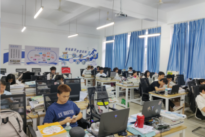 數(shù)字媒體技術(shù)專業(yè)中的計(jì)算機(jī)技術(shù)開發(fā)